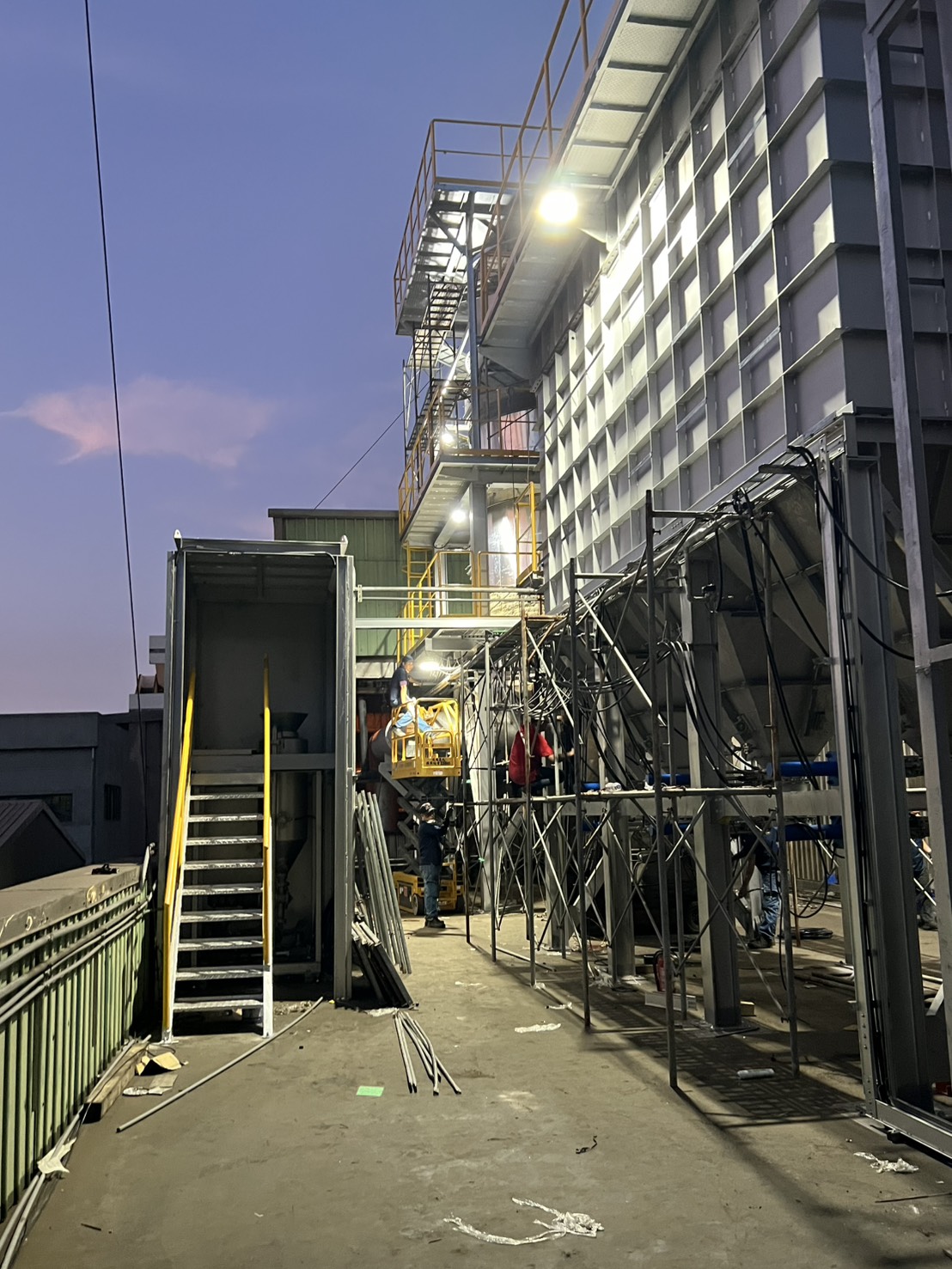 LED天井燈/投光燈